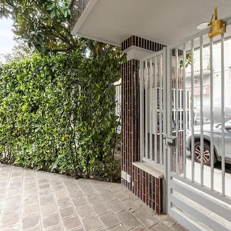 Stylish Apt With Balcony In Milan Mediolan